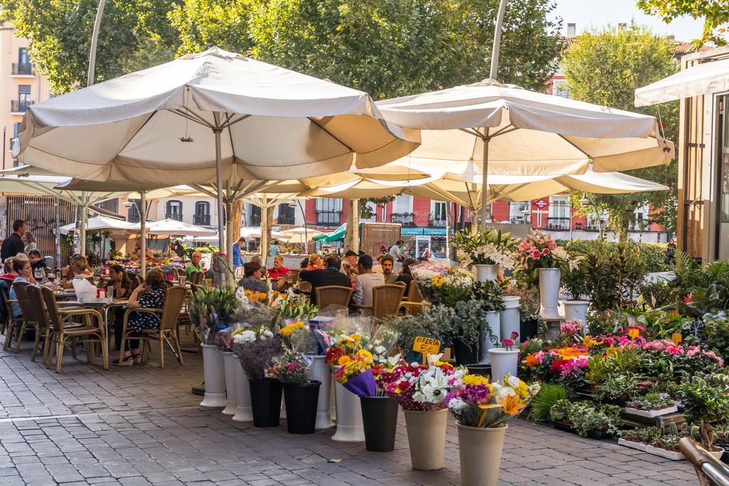 Latina I Appartamento Madrid Esterno foto