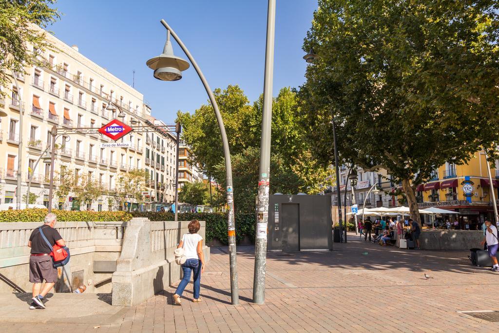Latina I Appartamento Madrid Esterno foto