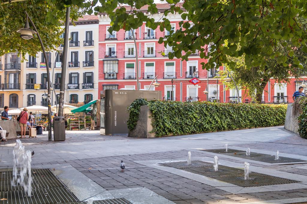 Latina I Appartamento Madrid Esterno foto
